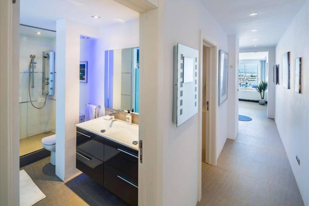 Modern Frontline Puerto Banus M2 * Marbella