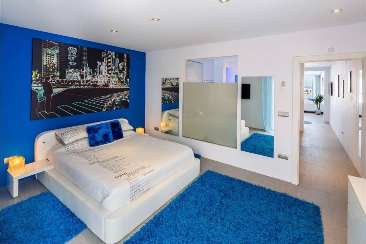 Modern Frontline Puerto Banus M2